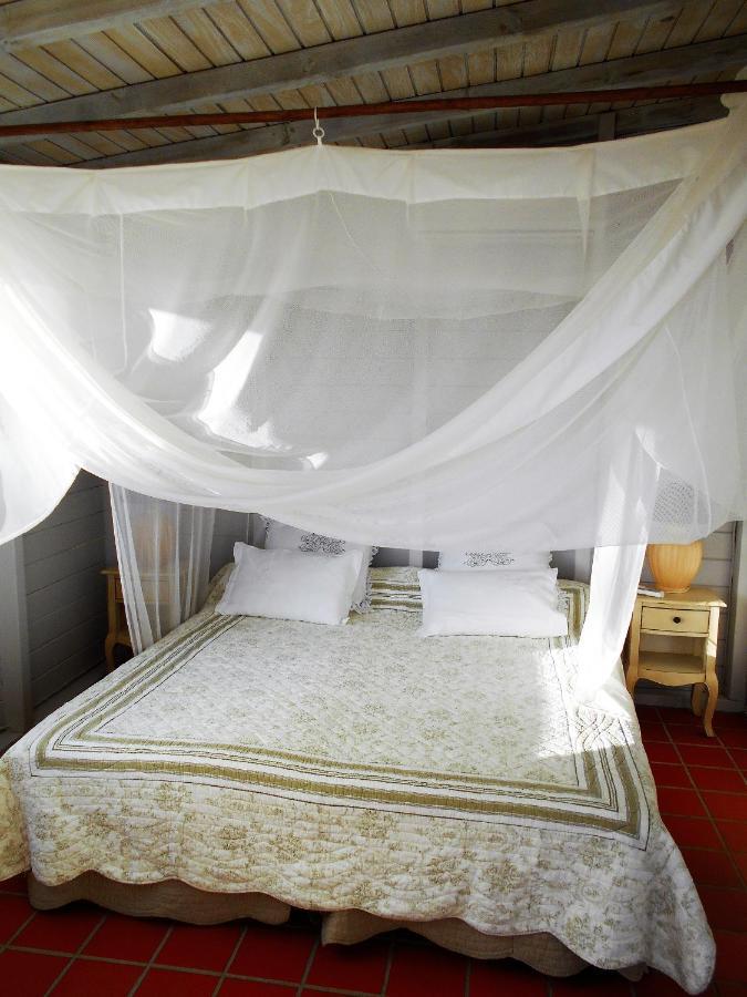 Beausejour Guest House ปวงต์-นัวร์ ภายนอก รูปภาพ